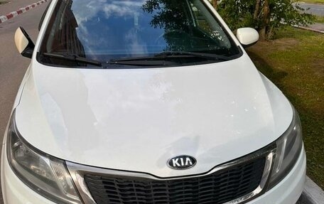 KIA Rio III рестайлинг, 2014 год, 850 000 рублей, 2 фотография