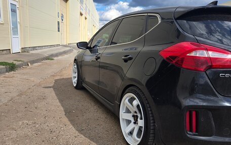 KIA cee'd GT II, 2017 год, 1 650 000 рублей, 3 фотография