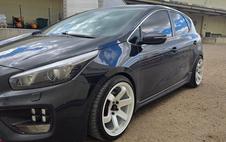 KIA cee'd GT II, 2017 год, 1 650 000 рублей, 2 фотография