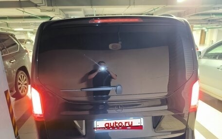 Mercedes-Benz V-Класс, 2016 год, 5 000 000 рублей, 4 фотография