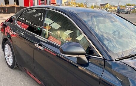 Toyota Camry, 2019 год, 2 500 000 рублей, 2 фотография