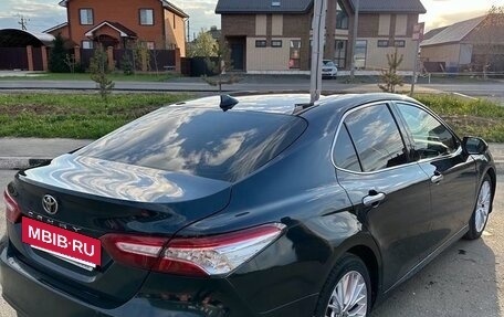 Toyota Camry, 2019 год, 2 500 000 рублей, 3 фотография