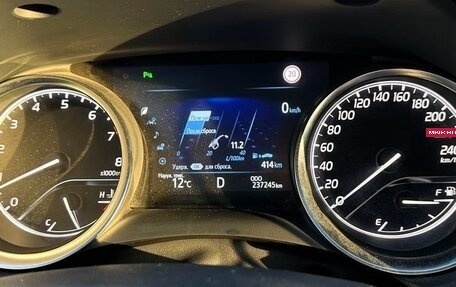 Toyota Camry, 2019 год, 2 500 000 рублей, 11 фотография