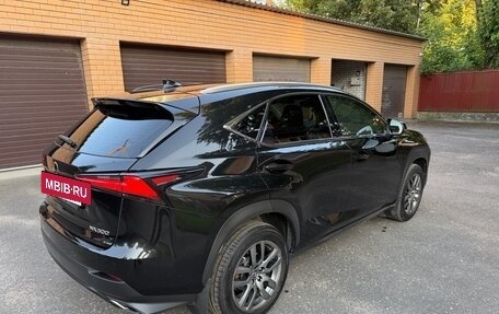 Lexus NX I, 2018 год, 2 950 000 рублей, 6 фотография