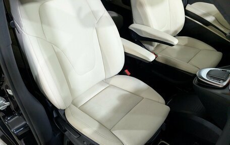 Mercedes-Benz V-Класс, 2023 год, 9 450 000 рублей, 14 фотография