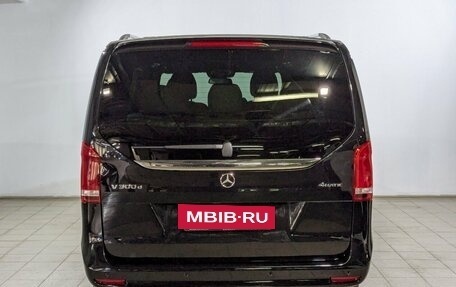 Mercedes-Benz V-Класс, 2023 год, 9 450 000 рублей, 17 фотография