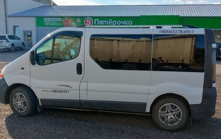 Renault Trafic, 2002 год, 850 000 рублей, 3 фотография