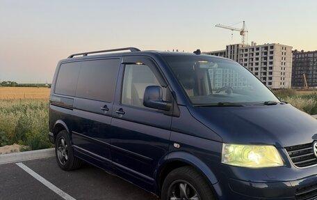 Volkswagen Multivan T5, 2009 год, 1 600 000 рублей, 3 фотография