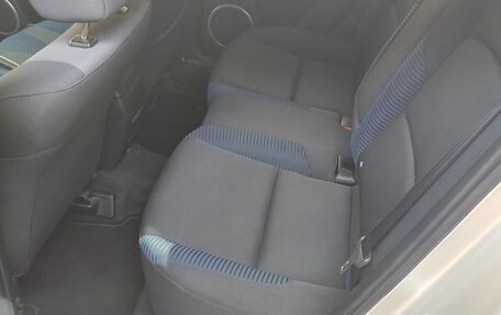 Mazda 3, 2004 год, 1 300 000 рублей, 10 фотография