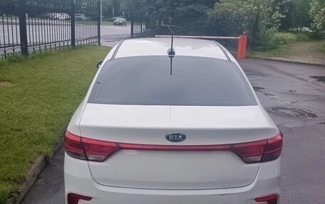 KIA Rio IV, 2020 год, 800 000 рублей, 2 фотография