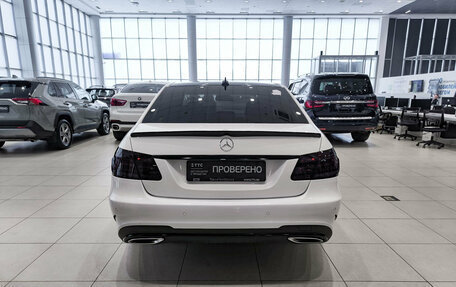 Mercedes-Benz E-Класс, 2015 год, 2 250 000 рублей, 7 фотография