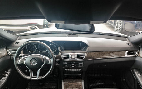 Mercedes-Benz E-Класс, 2015 год, 2 250 000 рублей, 17 фотография