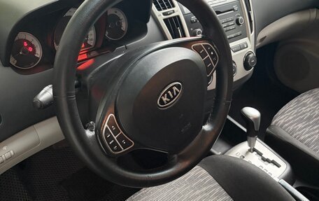 KIA cee'd I рестайлинг, 2009 год, 700 000 рублей, 3 фотография