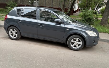 KIA cee'd I рестайлинг, 2009 год, 700 000 рублей, 5 фотография