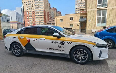 KIA K5, 2021 год, 1 520 000 рублей, 2 фотография
