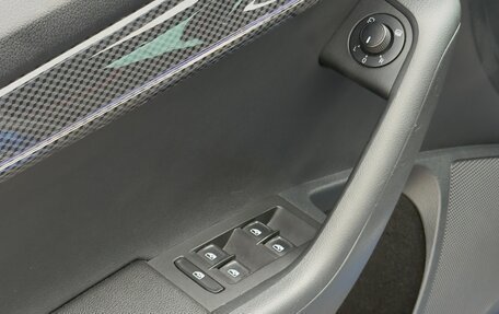 Skoda Octavia RS, 2019 год, 2 100 000 рублей, 21 фотография