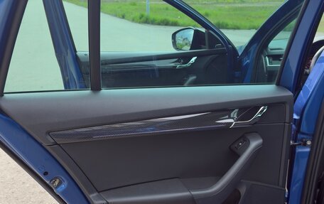 Skoda Octavia RS, 2019 год, 2 100 000 рублей, 22 фотография