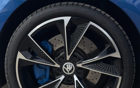 Skoda Octavia RS, 2019 год, 2 100 000 рублей, 15 фотография