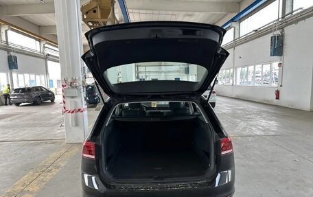 Volkswagen Passat B8 рестайлинг, 2022 год, 2 092 000 рублей, 8 фотография