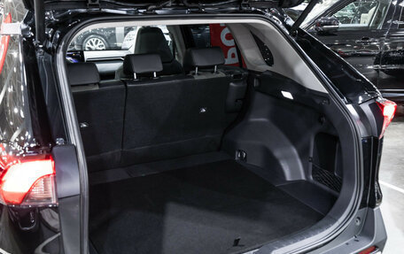 Toyota RAV4, 2025 год, 3 849 700 рублей, 28 фотография