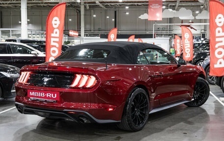 Ford Mustang VI рестайлинг, 2019 год, 3 700 000 рублей, 14 фотография