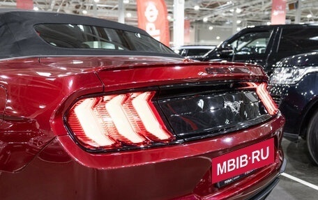 Ford Mustang VI рестайлинг, 2019 год, 3 700 000 рублей, 19 фотография
