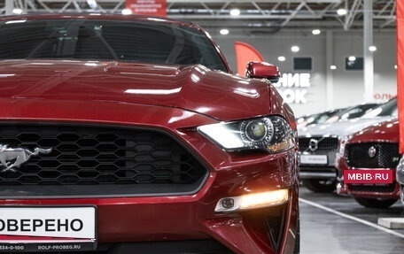 Ford Mustang VI рестайлинг, 2019 год, 3 700 000 рублей, 8 фотография
