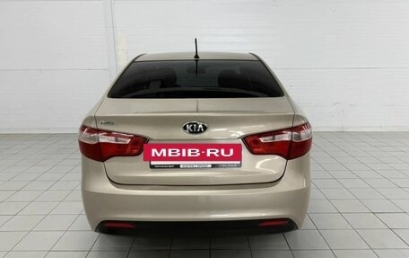 KIA Rio III рестайлинг, 2013 год, 850 000 рублей, 9 фотография