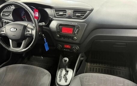 KIA Rio III рестайлинг, 2013 год, 850 000 рублей, 19 фотография