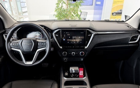 Isuzu D-Max, 2025 год, 4 950 000 рублей, 16 фотография