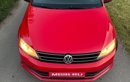 Volkswagen Jetta VI, 2015 год, 1 200 000 рублей, 5 фотография