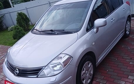 Nissan Tiida, 2011 год, 955 000 рублей, 3 фотография