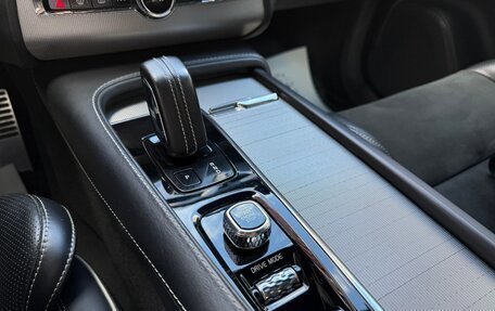 Volvo XC90 II рестайлинг, 2019 год, 4 999 999 рублей, 11 фотография