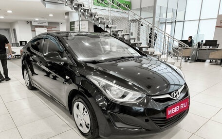 Hyundai Elantra V, 2015 год, 771 000 рублей, 3 фотография