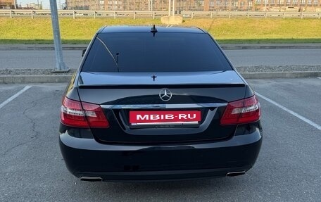 Mercedes-Benz E-Класс, 2012 год, 1 550 000 рублей, 6 фотография