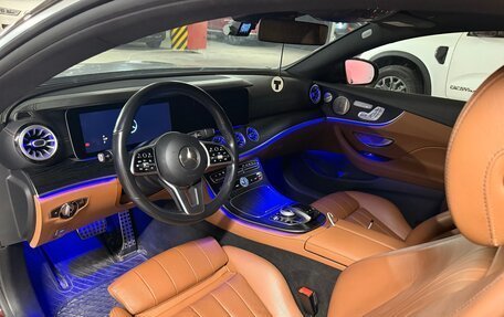 Mercedes-Benz E-Класс, 2019 год, 4 690 000 рублей, 12 фотография