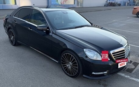 Mercedes-Benz E-Класс, 2012 год, 1 550 000 рублей, 10 фотография