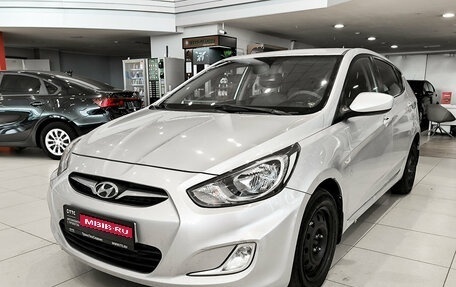 Hyundai Solaris II рестайлинг, 2012 год, 530 000 рублей, 1 фотография