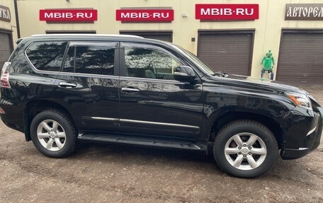 Lexus GX II, 2016 год, 5 000 000 рублей, 6 фотография
