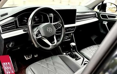 Volkswagen Tiguan II, 2023 год, 3 698 852 рублей, 8 фотография