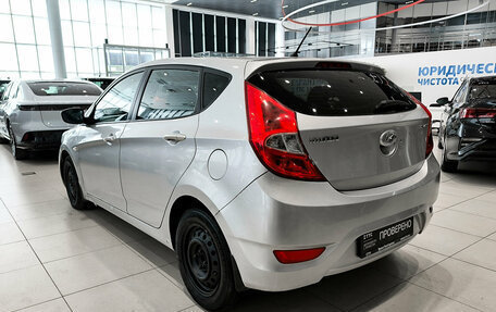 Hyundai Solaris II рестайлинг, 2012 год, 530 000 рублей, 7 фотография