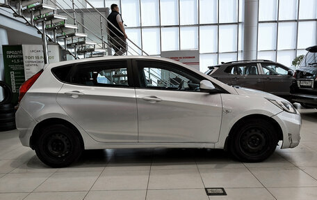 Hyundai Solaris II рестайлинг, 2012 год, 530 000 рублей, 4 фотография