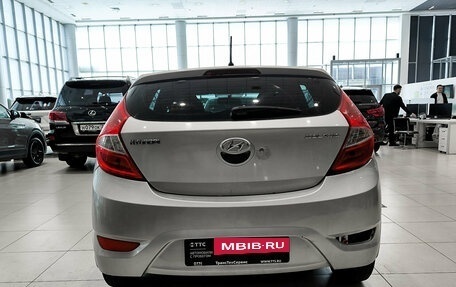 Hyundai Solaris II рестайлинг, 2012 год, 530 000 рублей, 6 фотография