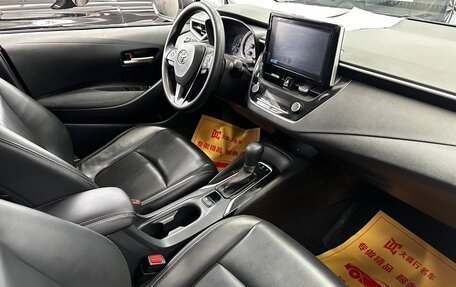Toyota Corolla, 2022 год, 1 615 000 рублей, 4 фотография
