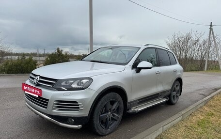 Volkswagen Touareg III, 2011 год, 1 700 000 рублей, 7 фотография