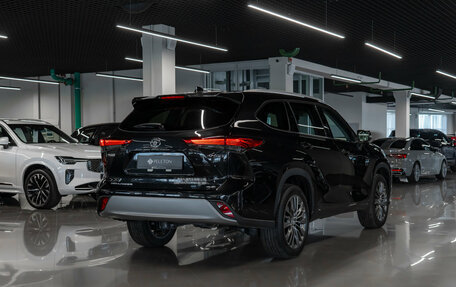 Toyota Highlander, 2025 год, 5 050 000 рублей, 4 фотография