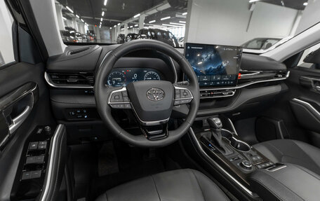 Toyota Highlander, 2025 год, 5 050 000 рублей, 7 фотография