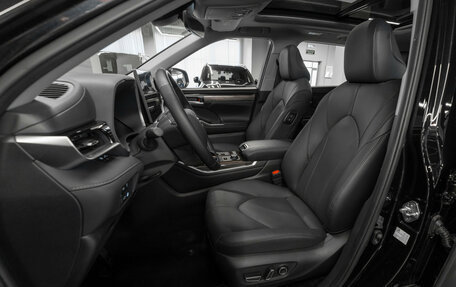 Toyota Highlander, 2025 год, 5 050 000 рублей, 9 фотография