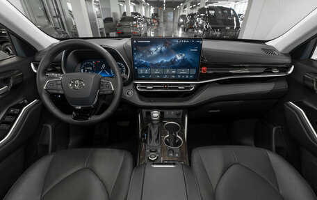 Toyota Highlander, 2025 год, 5 050 000 рублей, 8 фотография