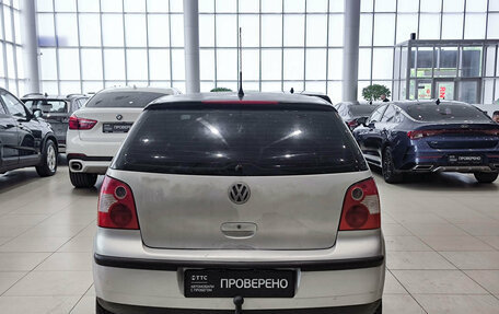Volkswagen Polo IV рестайлинг, 2002 год, 185 000 рублей, 7 фотография